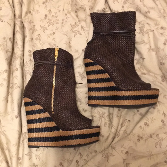 Burberry Prorsum Woven Wedge Peep Toe Ankle Boots - Picture 8 of 10